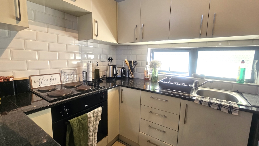 2 Bedroom Property for Sale in Parsonsvlei Eastern Cape